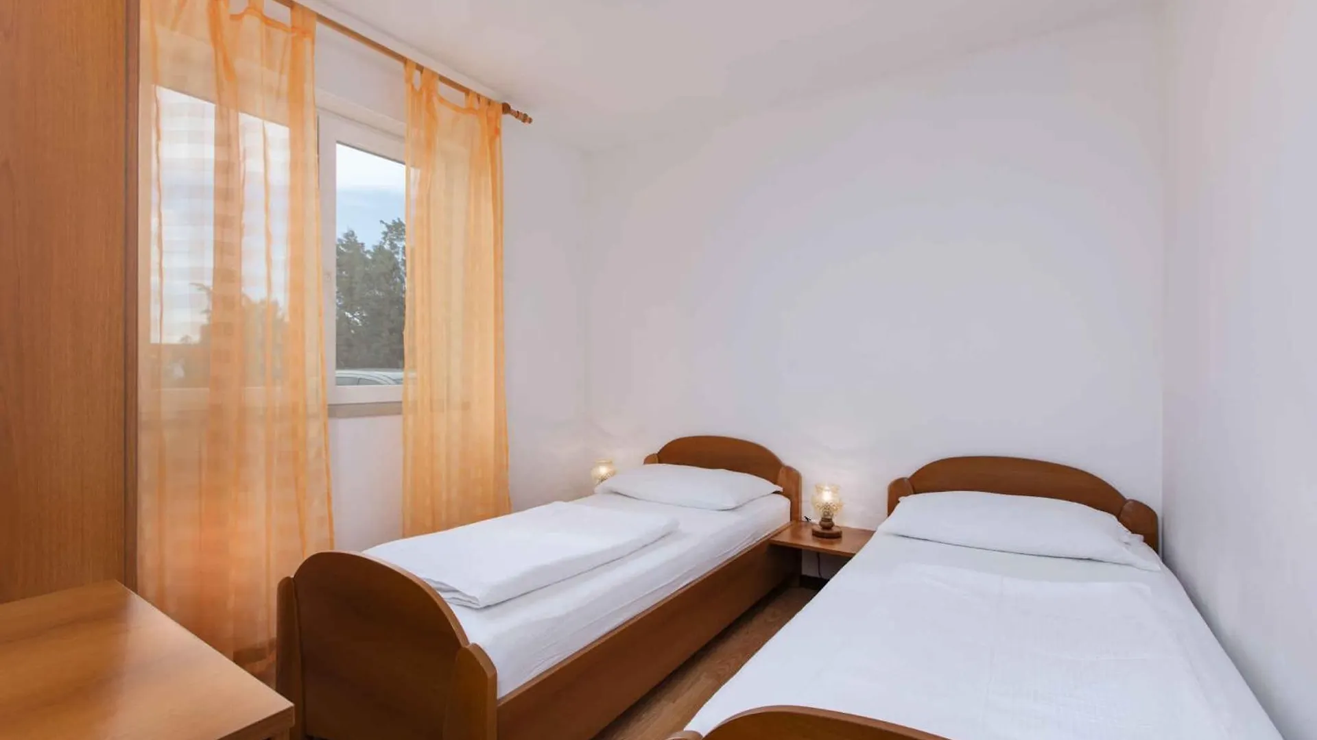 Apartments In Punat - Insel Krk 54380